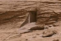 La Nasa descubren estructura en Marte que tiene apariencia de una puerta