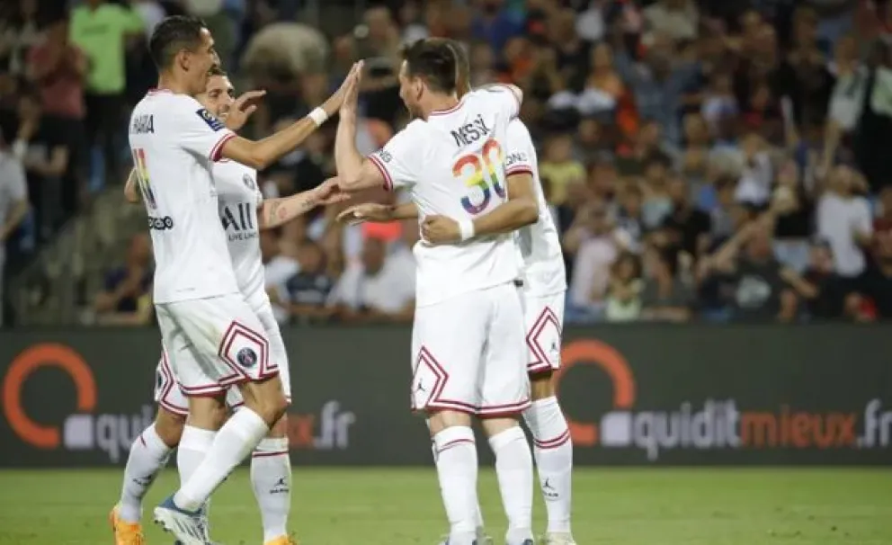El PSG goleó al Montpellier con un show de Messi y Di María 
