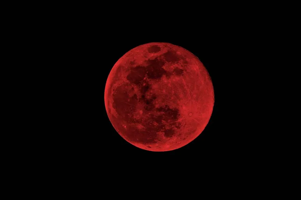 Desde esta noche podrá verse el eclipse lunar conocido como "Luna de Sangre" 