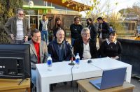 Doñate firmó el convenio de la obra de gas para 200 familias de Cervantes y entregó maquinaria 