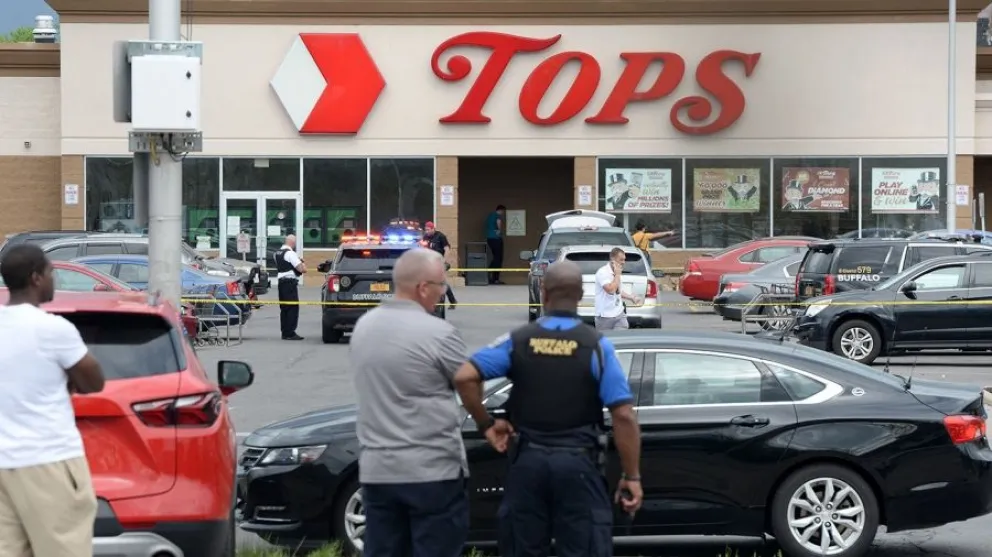 ¡Masacre en Nueva York! Motivado por una teoría conspirativa le disparó a los clientes de un supermercado