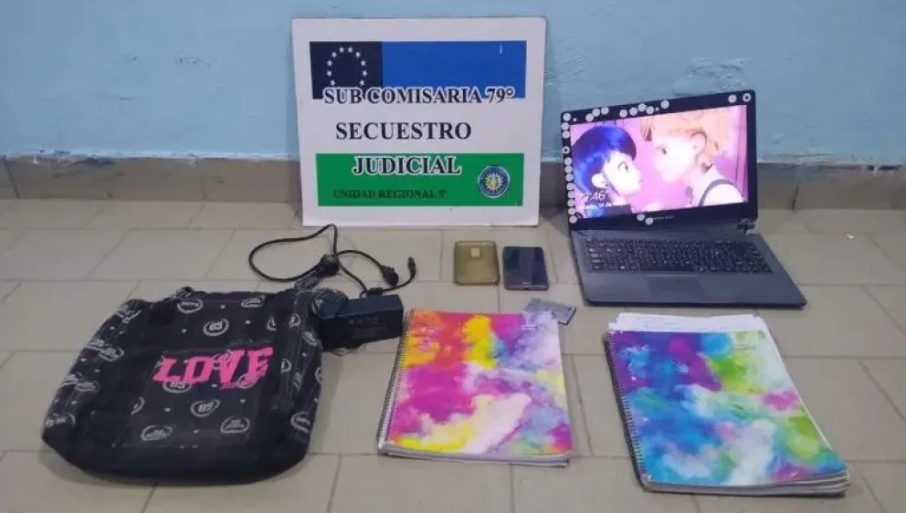 Le pegó a un policía mientras intentaba huir luego de cometer un delito
