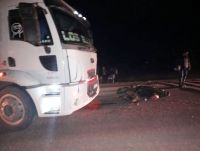 Mujer que viajaba como acompañante murió tras choque de camión y moto