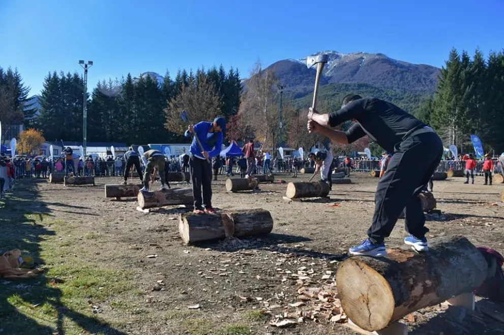 Angostura festejó con diversas actividades sus 90° años