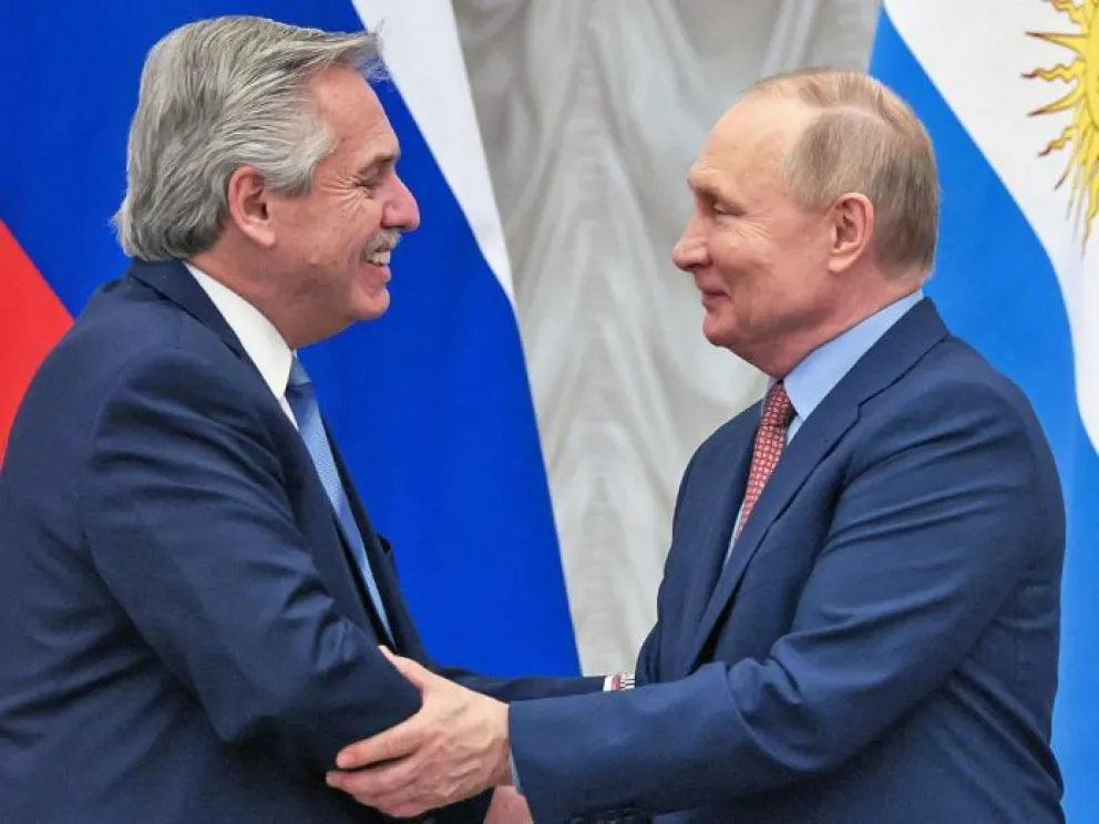 Un medio oficial ruso acusó a Alberto Fernández de “traidor”