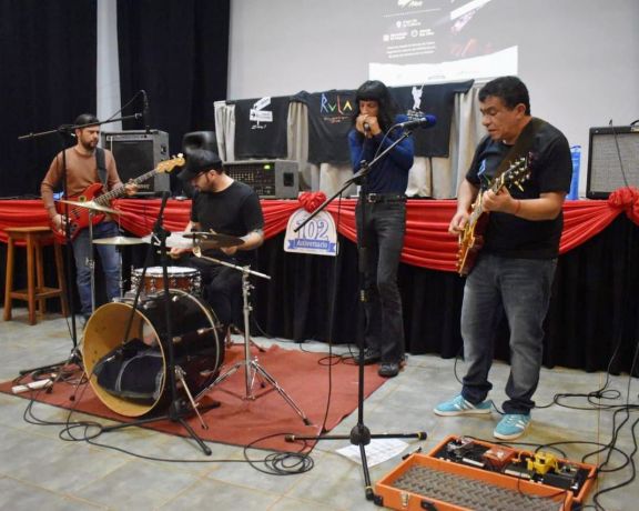 Montecarlo: Rula y los de la Esquina deleitaron 25 años con la música 