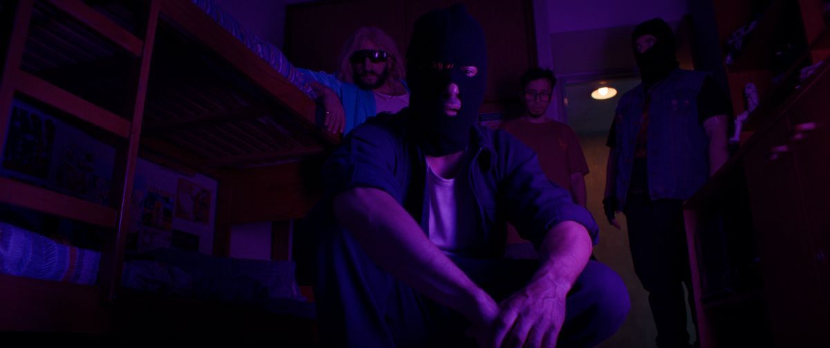 Crítica de “El sistema K.E.OP/S”, paranoia con Daniel Hendler y Alan Sabbagh