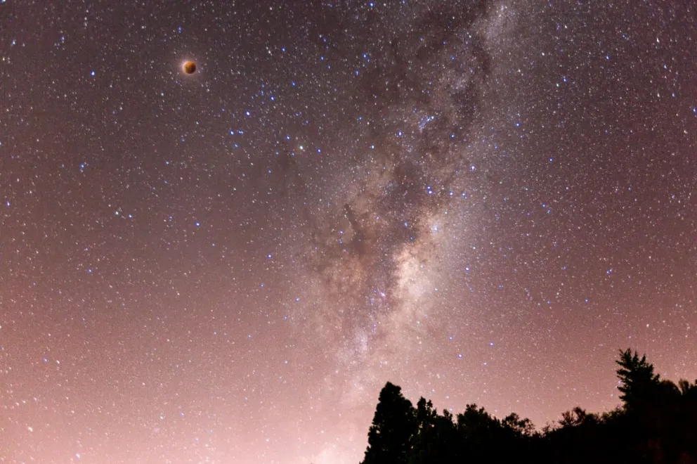 INVAP podría participar de una exploración pacífica a la Luna, Marte y otros planetas 