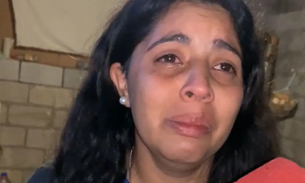 Una mujer llevó a sus hijos al hospital y le usurparon la casa