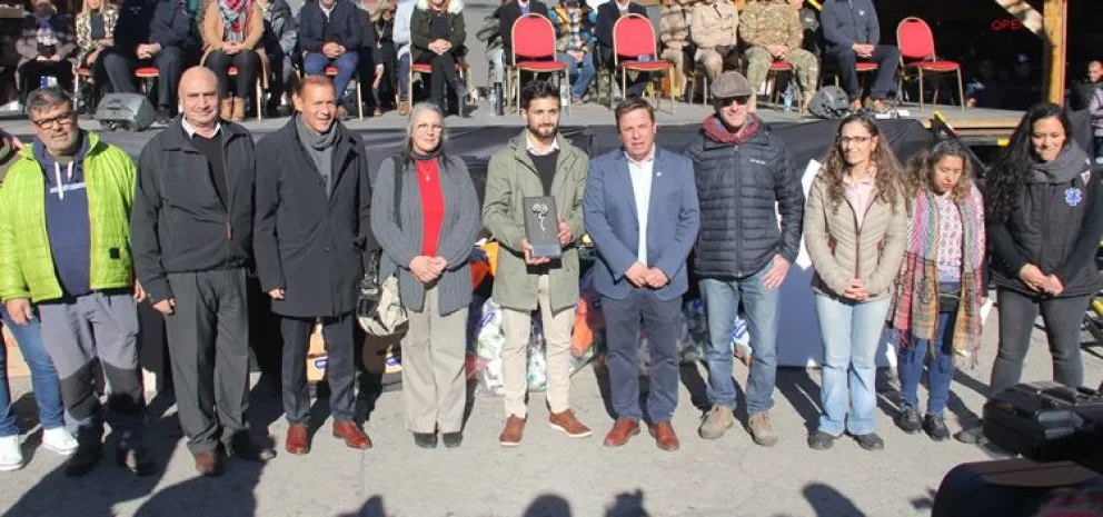 Con varios anuncios de obras por parte del gobernador, la Angostura celebró su 90º aniversario