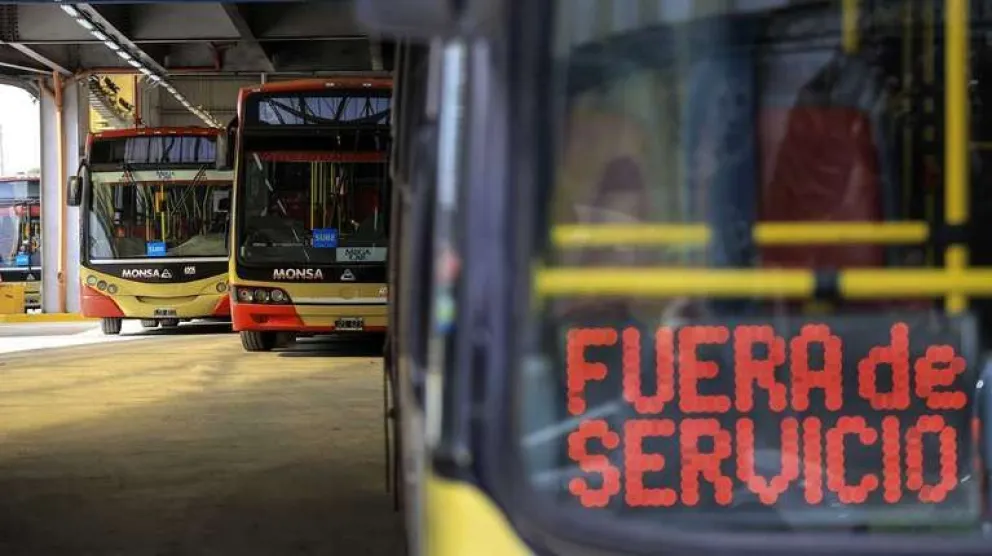 Comenzó el paro de transporte en todo el país: "no se ha conseguido el acuerdo que venimos reclamando"