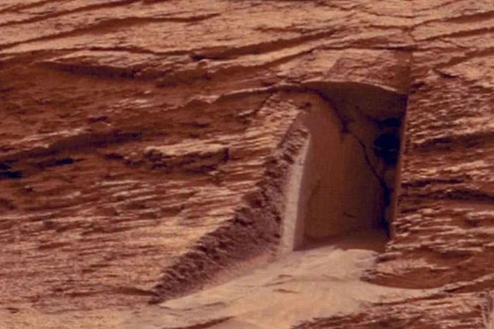 La NASA capturó la imagen de una “puerta” en Marte que generó gran revuelo 