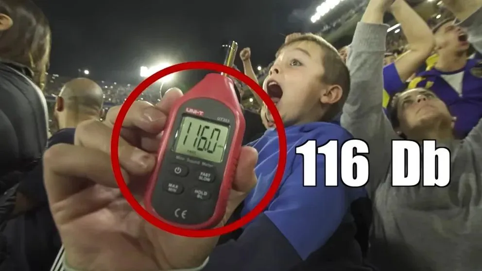 Con un decibelímetro midieron a las hinchadas de River y Boca para saber cuál suena más fuerte