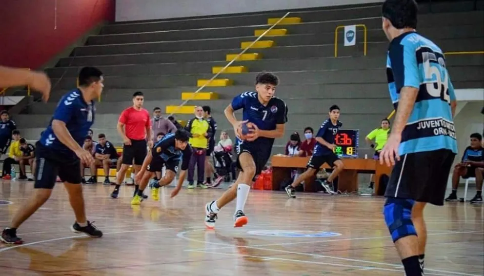 Quién es el joven de Orán convocado por la selección argentina de handball