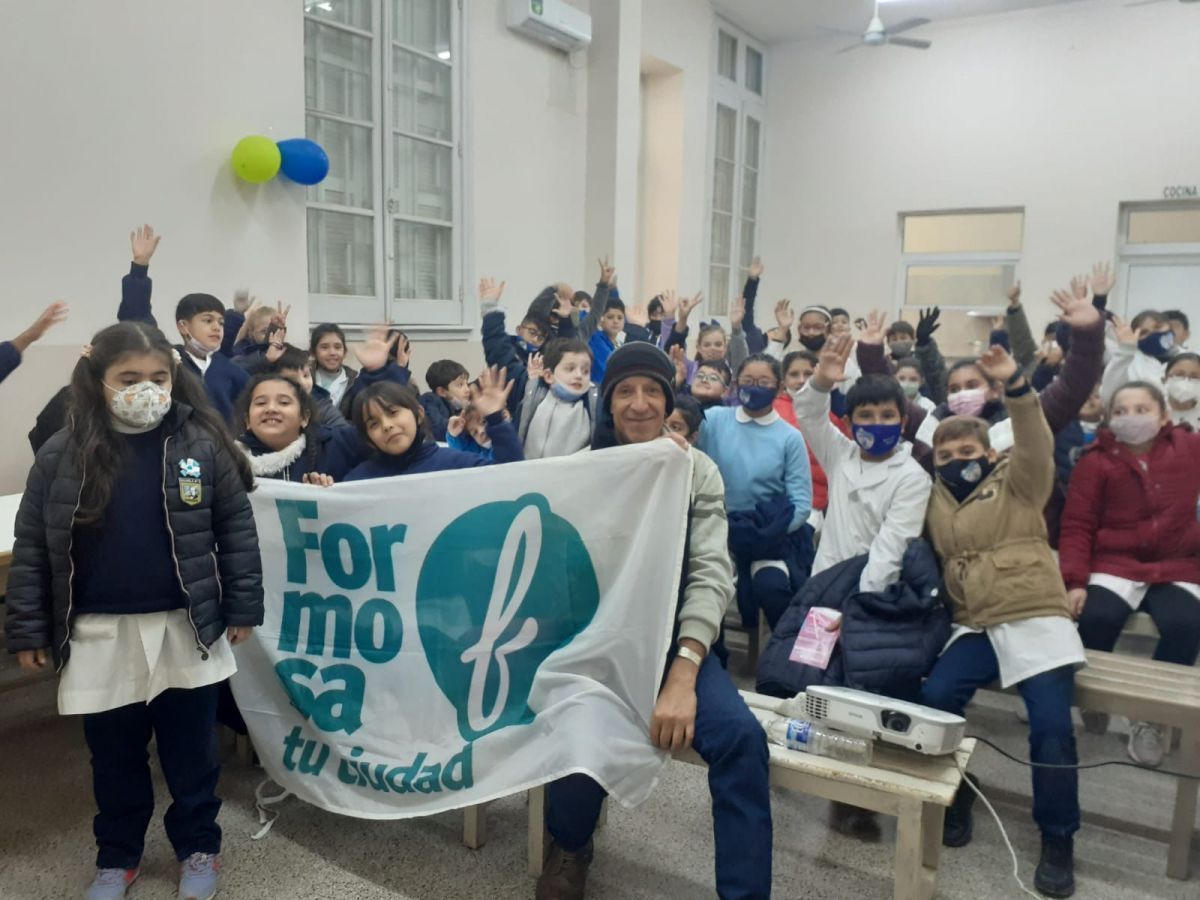 El Municipio brindó una charla de concientización turística a estudiantes de la Escuela de Nivel Primario Nº 2