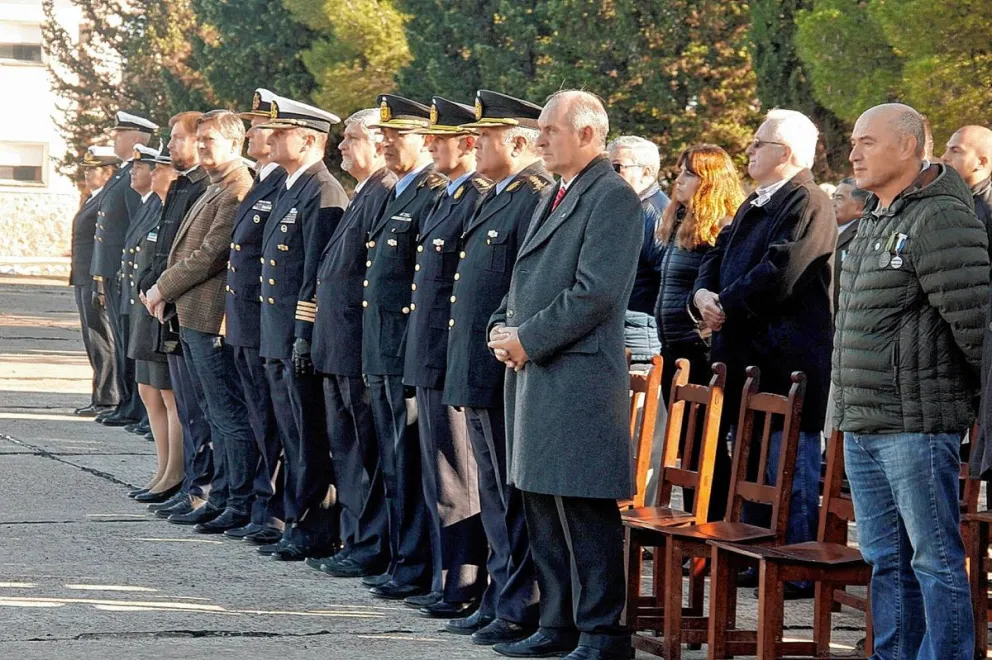 El Gobierno de la Provincia participó del 208° Aniversario de la Armada Naval Argentina en Trelew