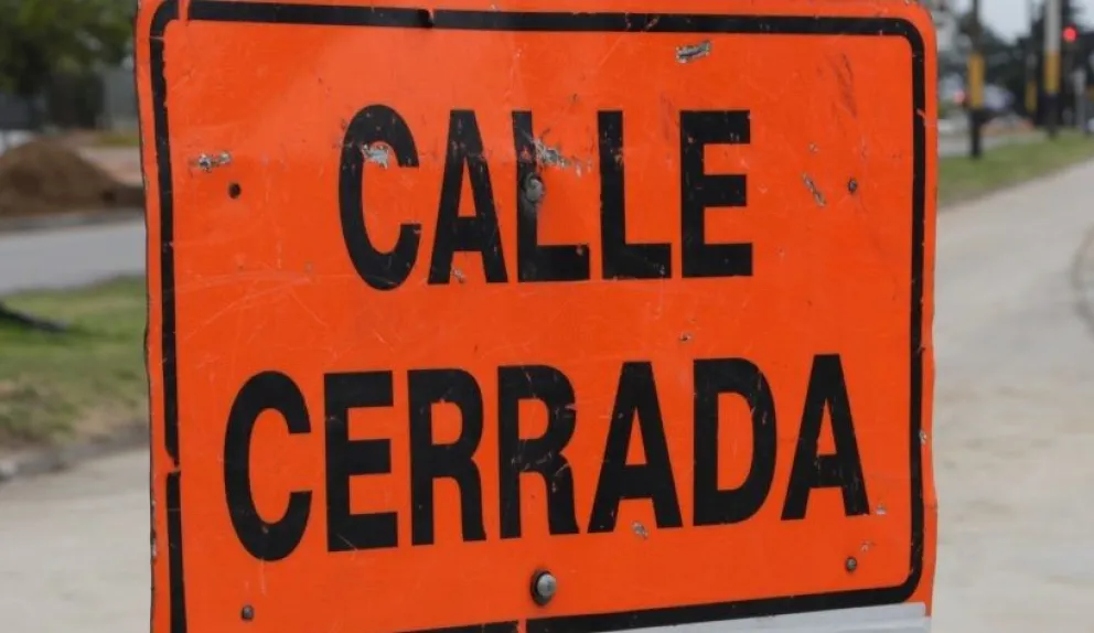 ¡Atención! Permanece cerrada al tránsito la Av. Roca, a la altura de Evita 