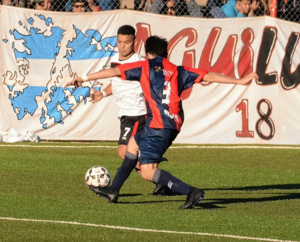 Fútbol: Confirmados los horarios para el Clasificatorio