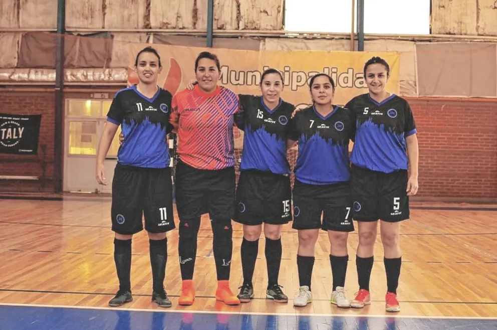 Futsal femenino: JM se está luciendo en Esquel