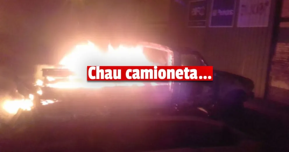 Se incendió una camioneta y se desconocen los motivos