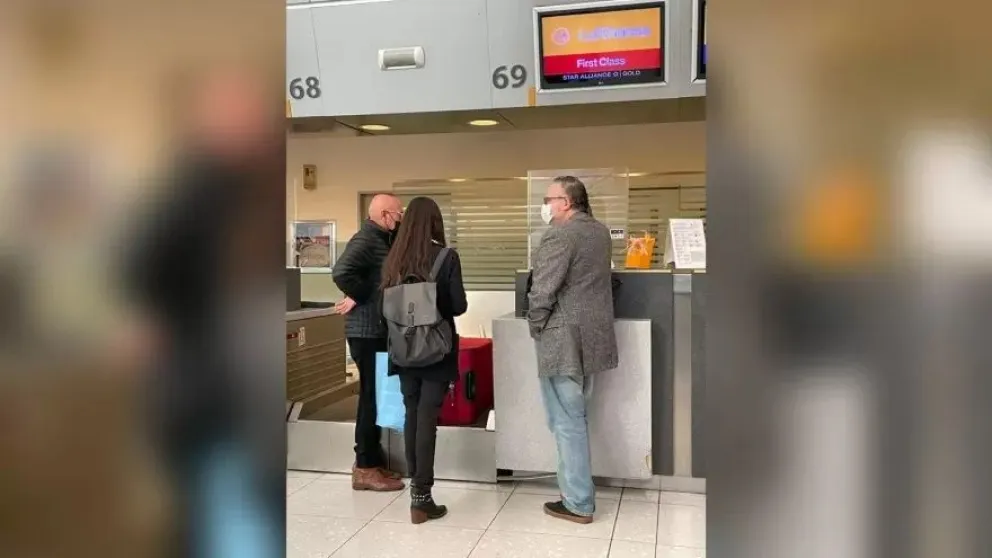 Escrachado: fotografían a Matías Kulfas viajando a Europa en primera clase de una línea no estatal